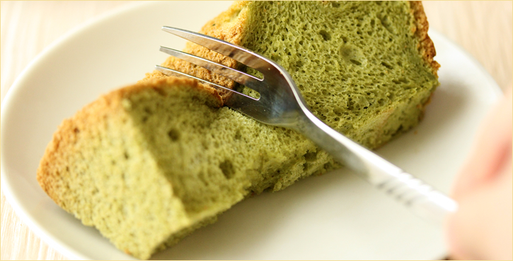 砂糖不使用！低糖質抹茶シフォンケーキ